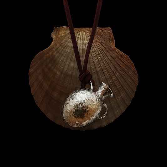 Moonlit Vessel Silver