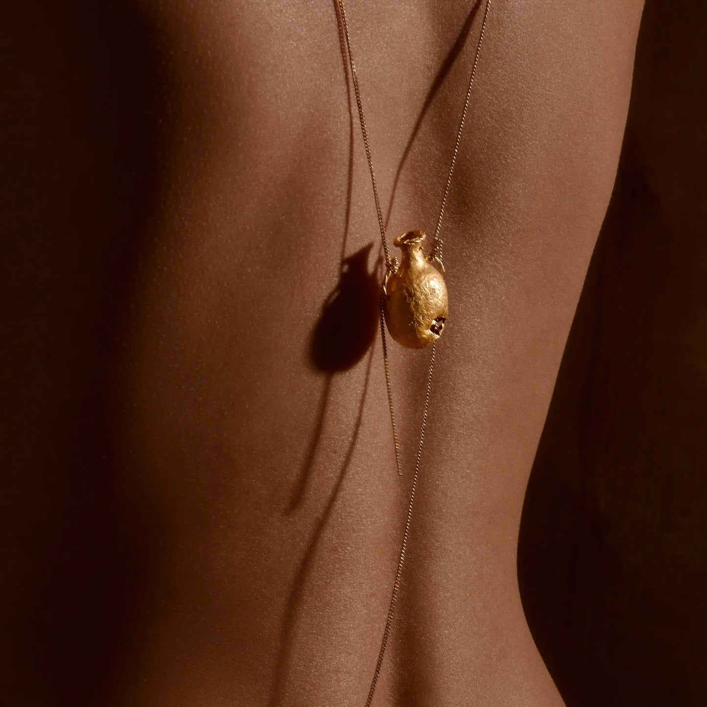 Collar Mystical Vessel Gold